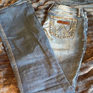 Women’s Wrangler Jeans